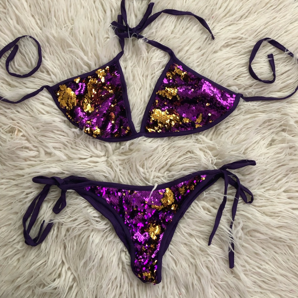 SOLD!!! 2 PIECE SWIMSUIT!!! 👙